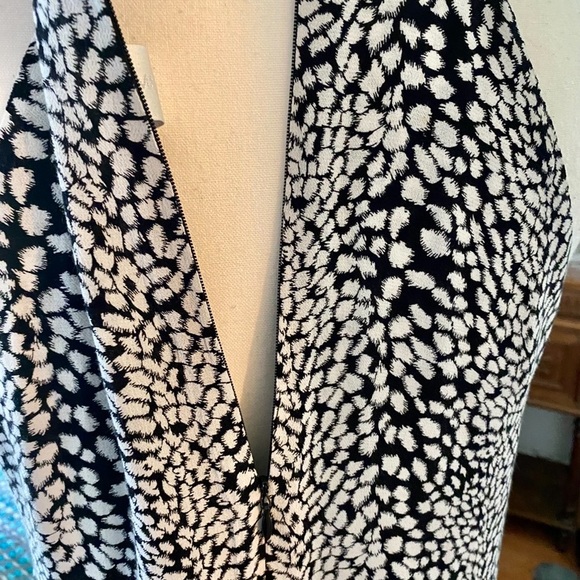 🌺 ZIMMERMAN 🌺 2 Zimmerman =US 4-6 NWOT 🌺Beautiful black & White pattern 🌺 - Picture 15 of 16